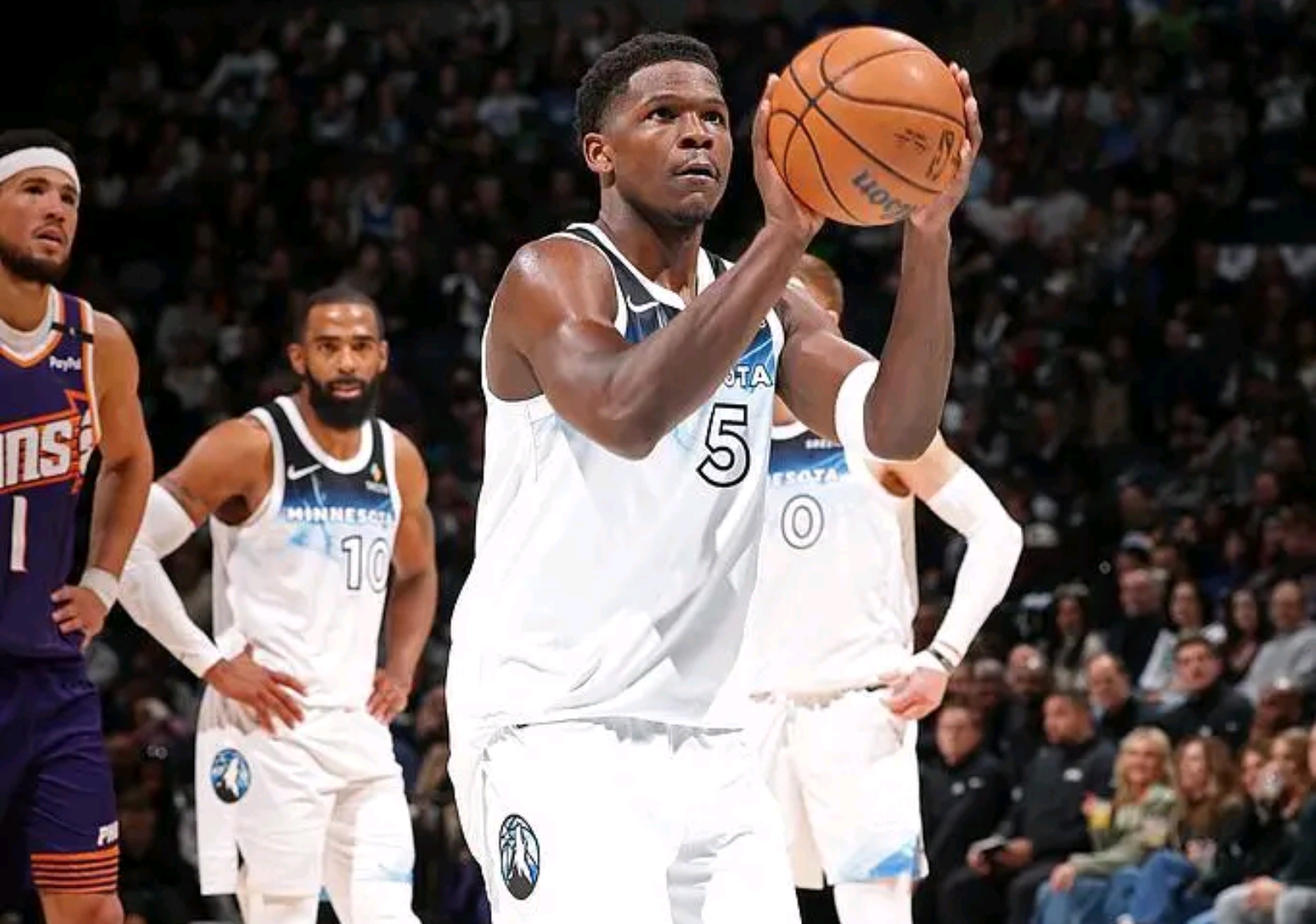 波士顿凯尔特人迎亚冠关键赛，赛后绝杀压哨，目标明确，资深球员宣示担当的简单介绍